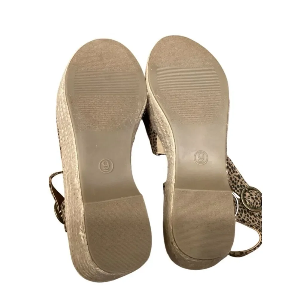 NWT Universal Thread leopard print Morgan espadrille wedge sandals Size 9